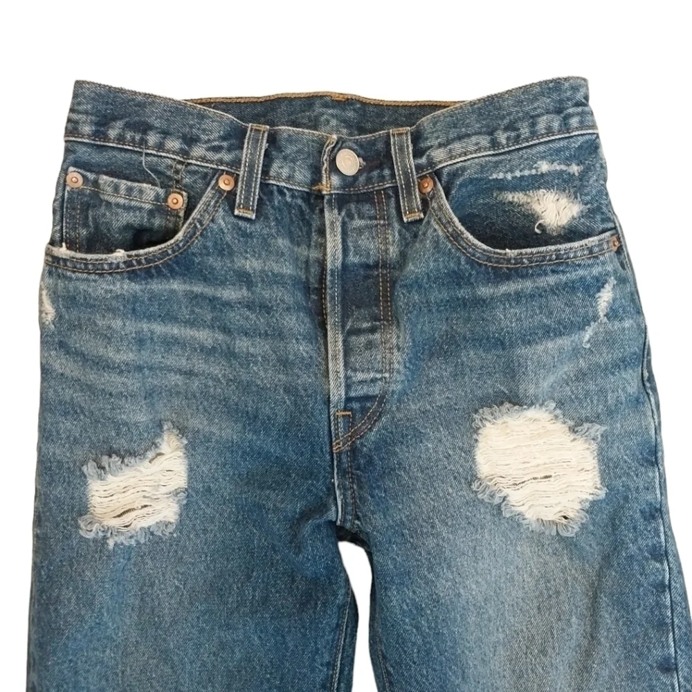 Levi's 501 men's Jeans W26 L32 distressed blue pants